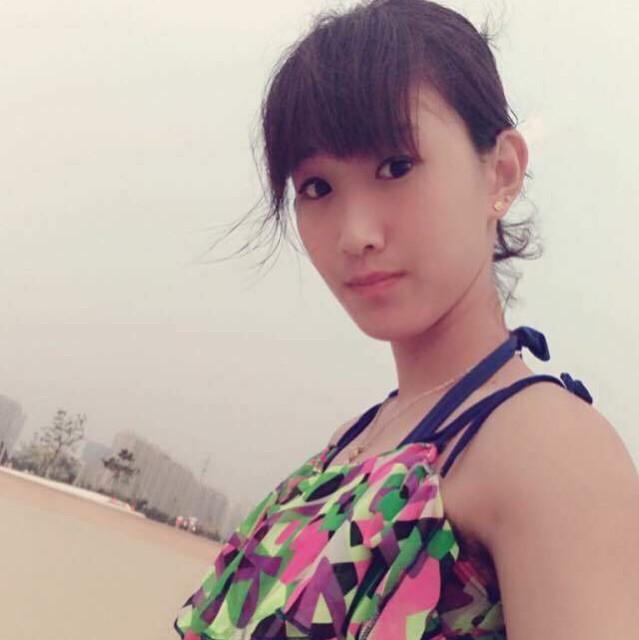 张萌萌的照片