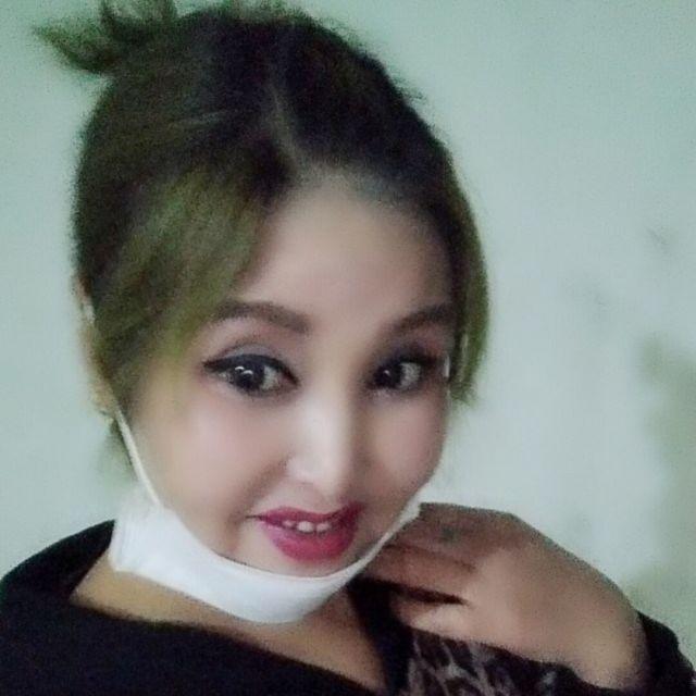 贾心仪的照片