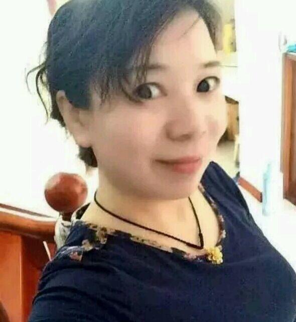 离异妈妈的照片