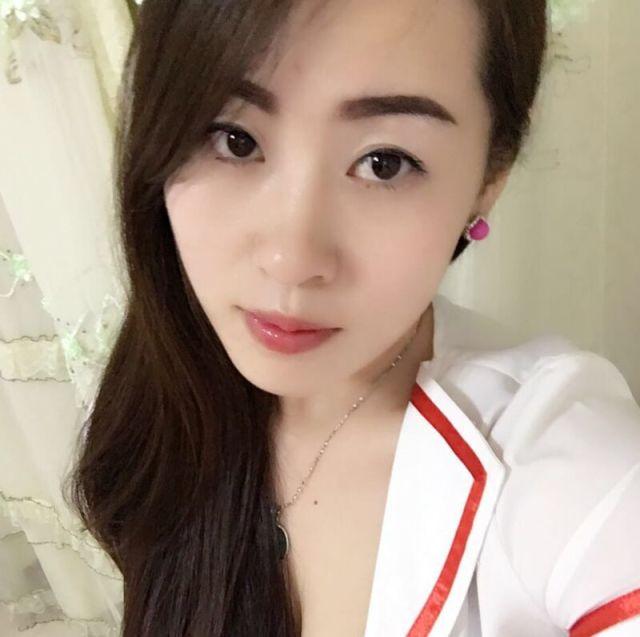 丽丽的照片