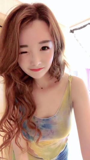 小柒的照片
