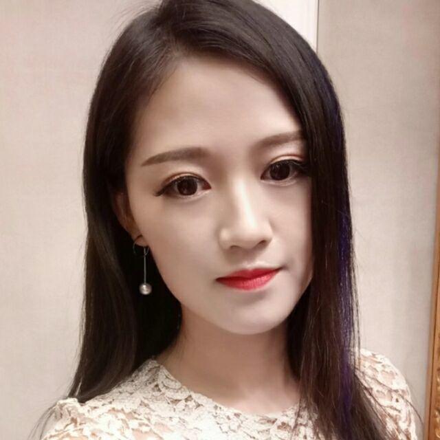 小于的照片