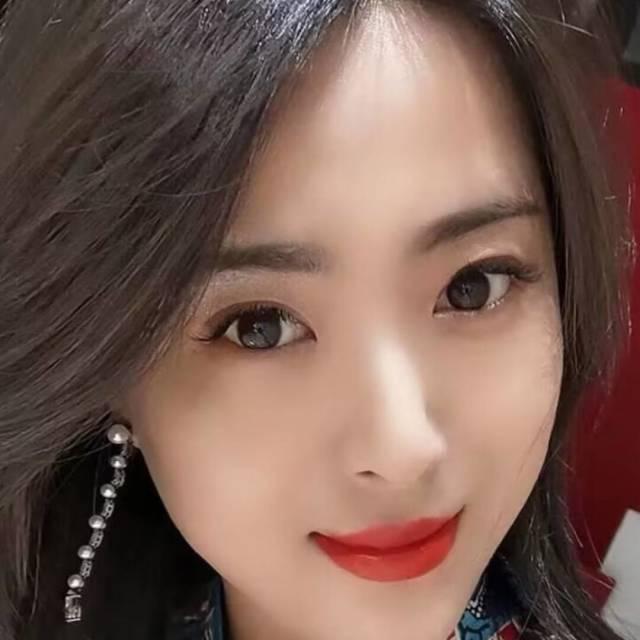 女人的照片