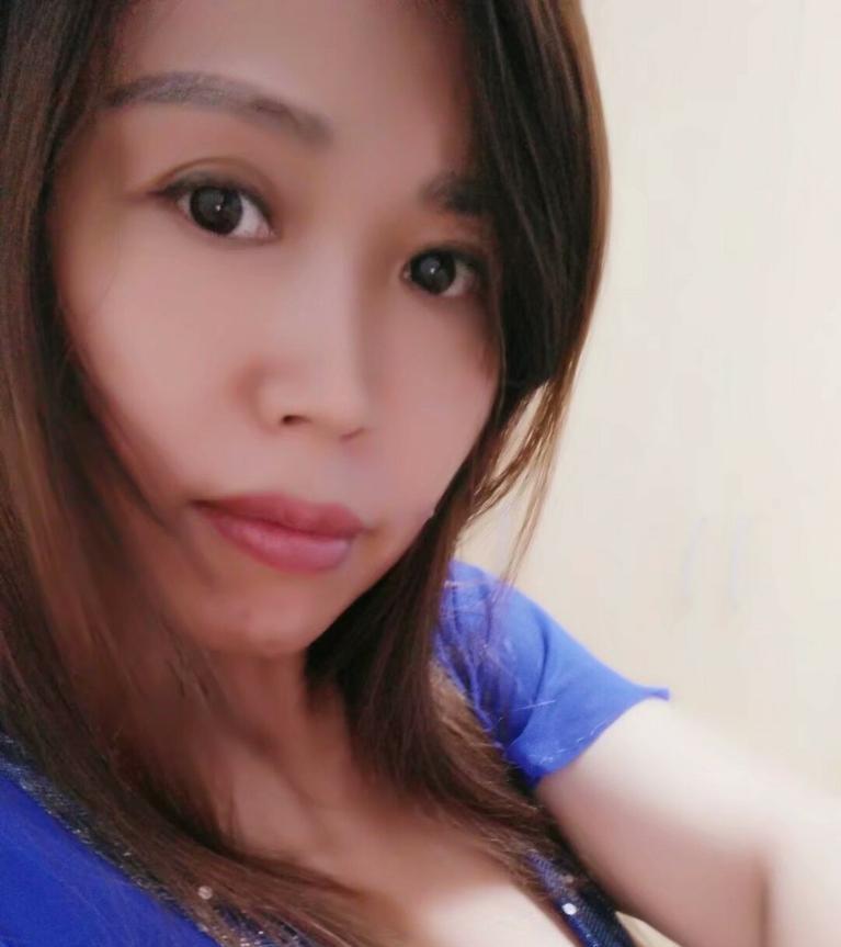 叶灵的照片