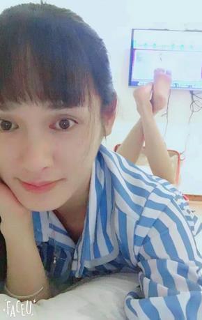 小甜甜的照片