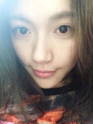青衫的照片