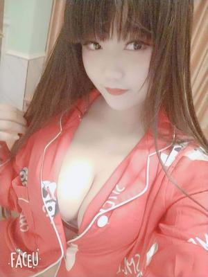 小雅的照片