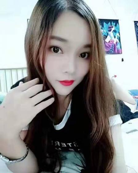 卑微鹿七的照片