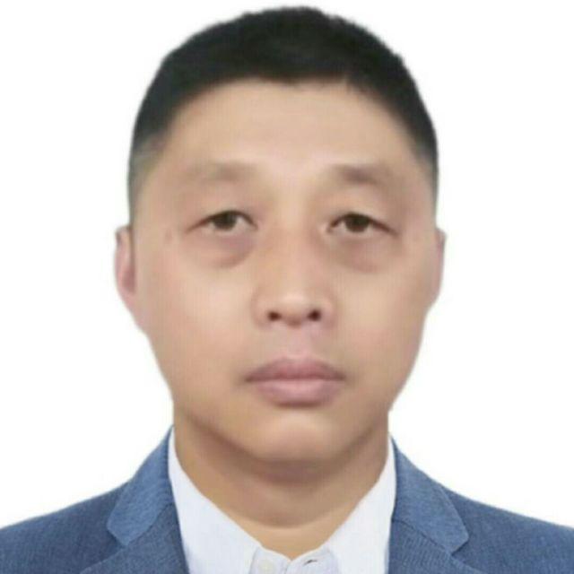 尤作岭的照片
