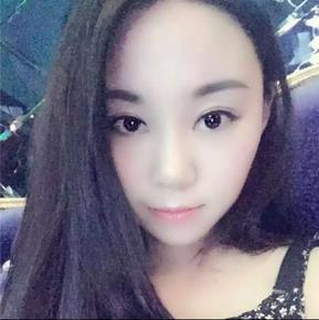 芳芳的照片