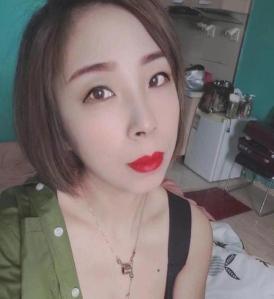 蔷薇妖娆的照片