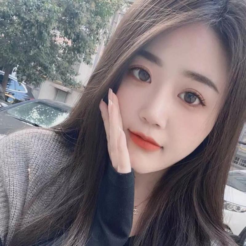 擤肤的人的照片