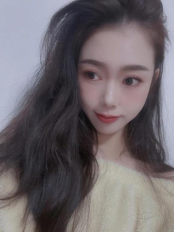 一只小螃蟹的照片