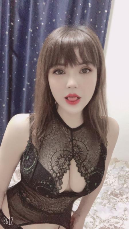 秋叶静美的照片