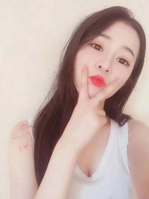 苌莎的照片