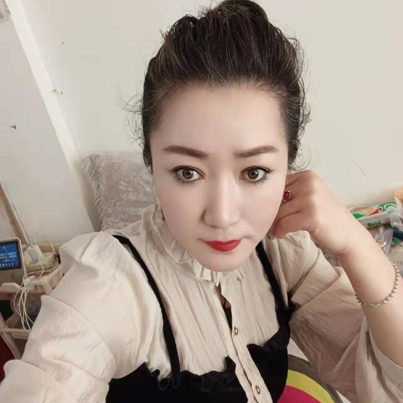 自由小女主的照片