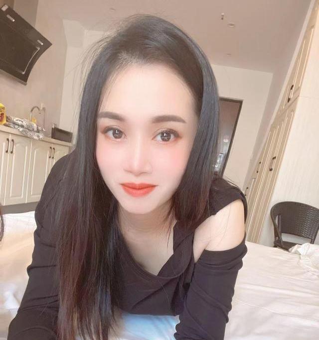 丽丽可人的照片