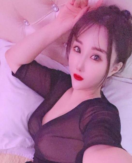 莱莱的照片