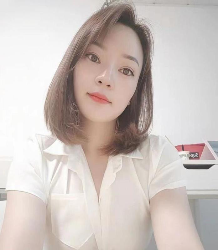 莹儿的照片