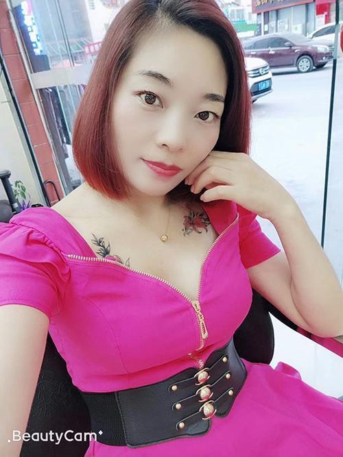 阿蓉的照片