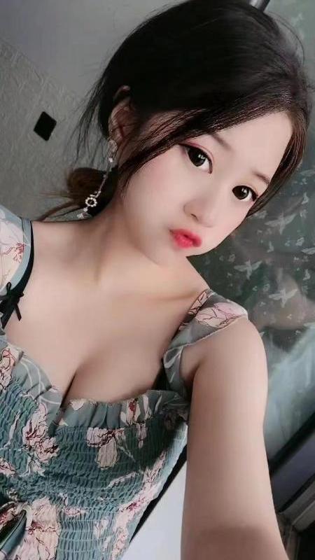 君须怜我的照片