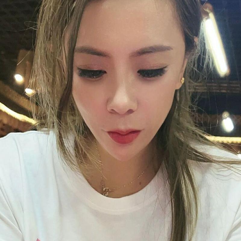 刘维的照片