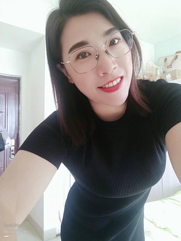 子怡的照片