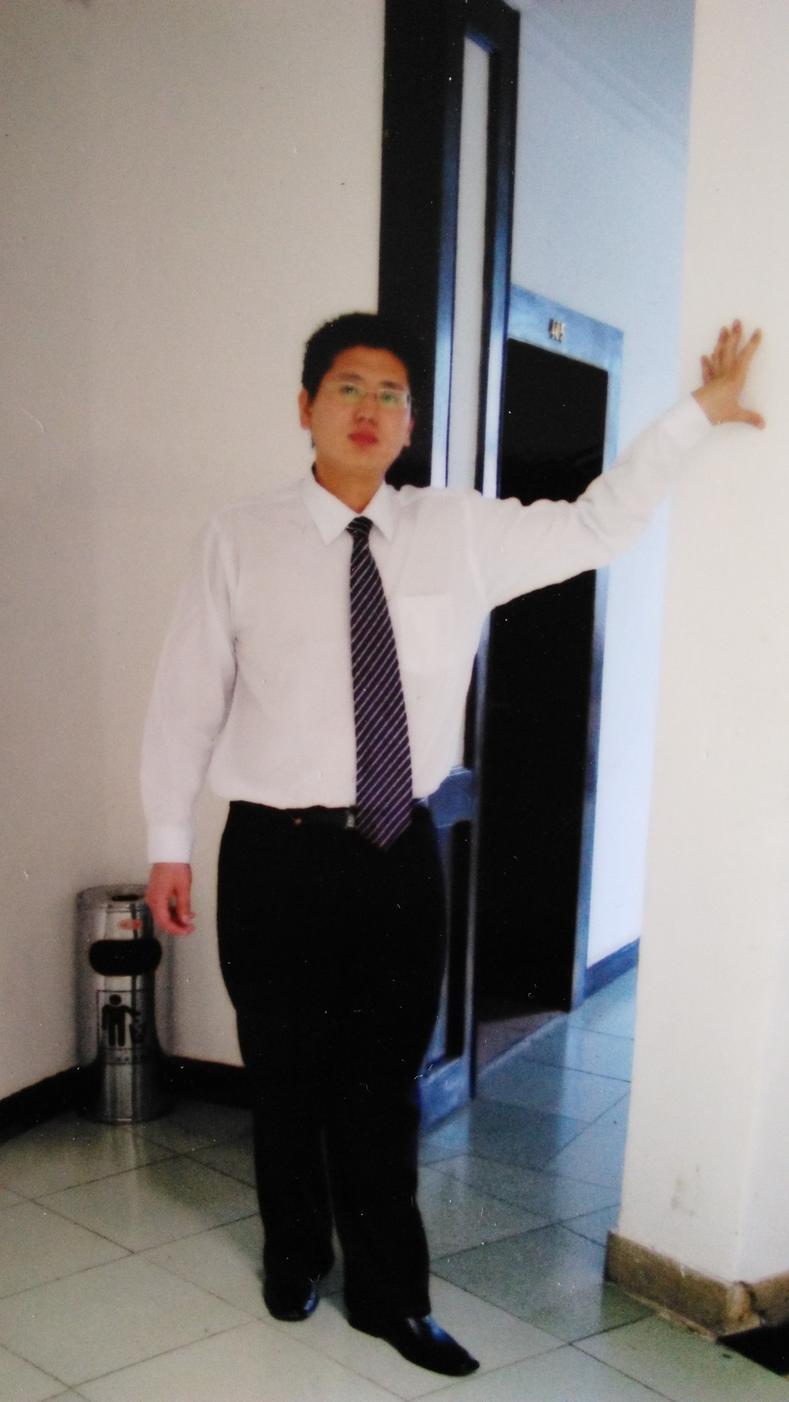 温柔男人的照片