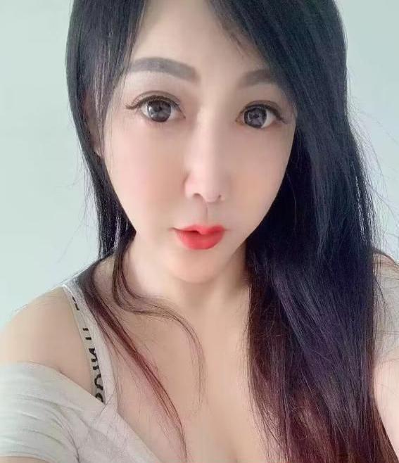 莉莉的照片