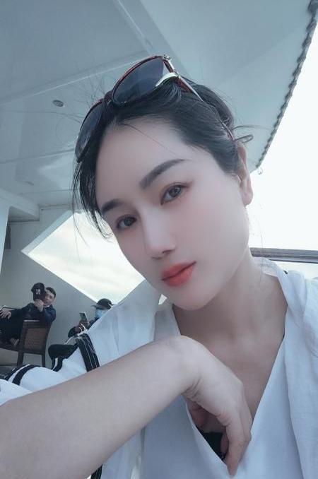 芳静的照片