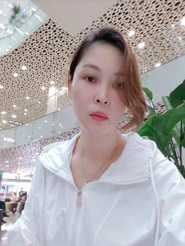 元宝的照片