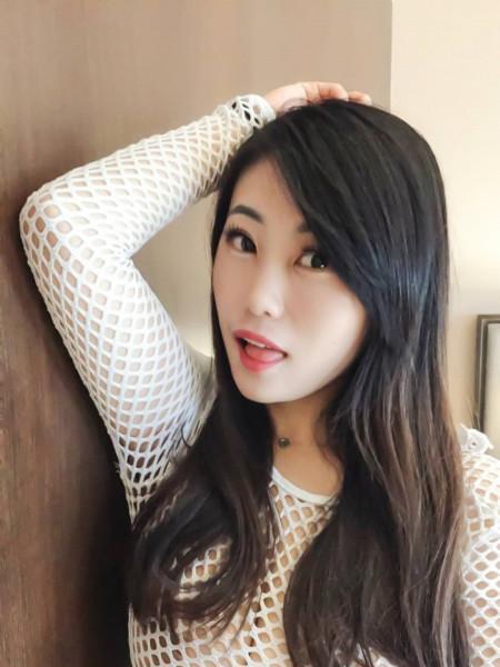 萨日娜的照片