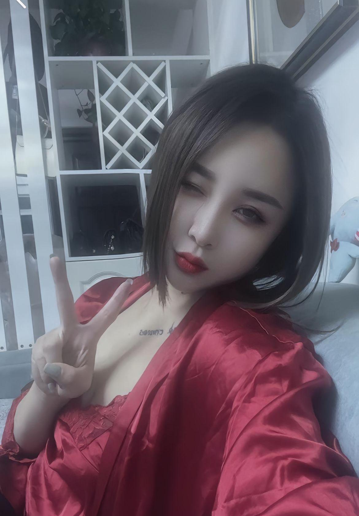 大白兔的照片