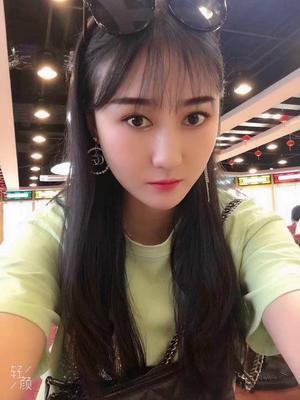 小慧的照片