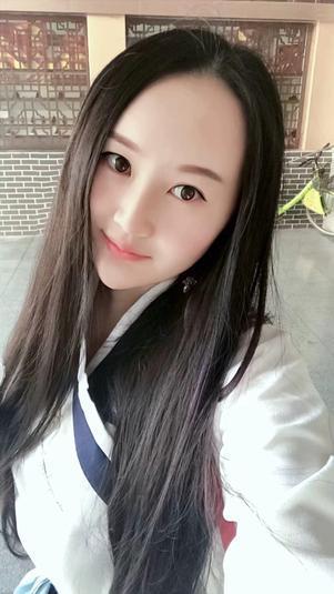安妮的照片