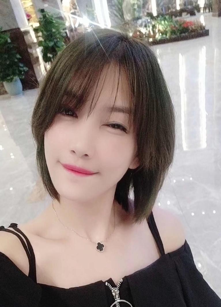 小闷多多的照片