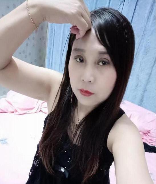芳姐的照片