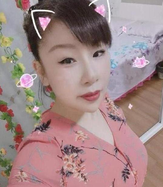 一人徘徊的照片