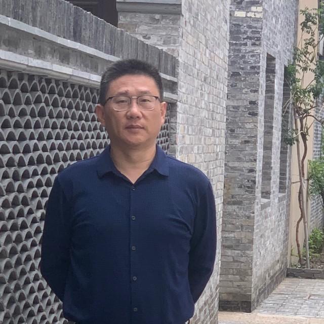 我爱你美女的照片