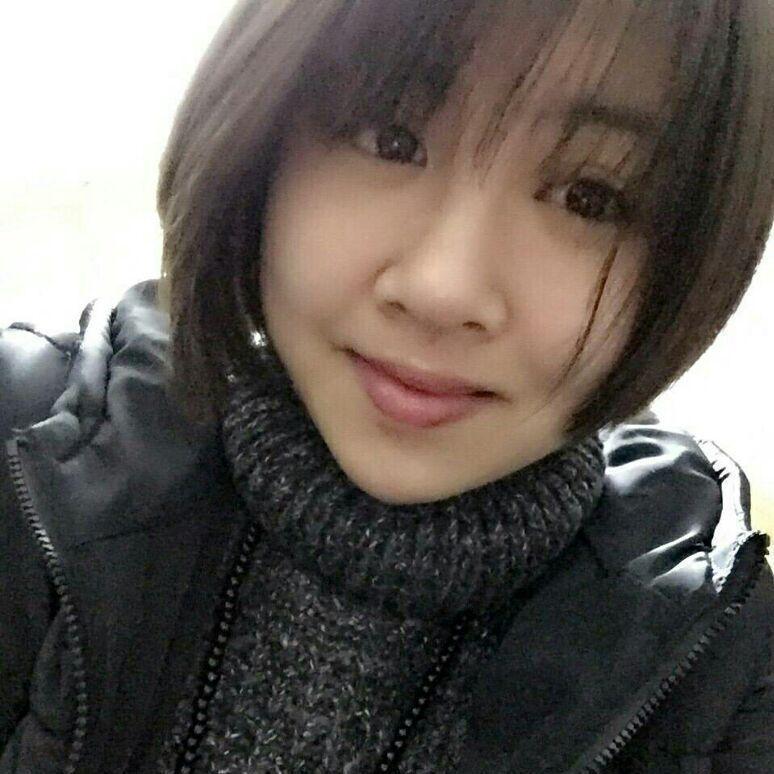 文文的照片