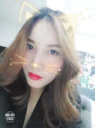 娜娜的照片