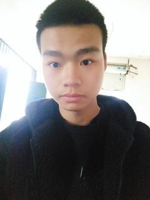 夜九次狼的照片