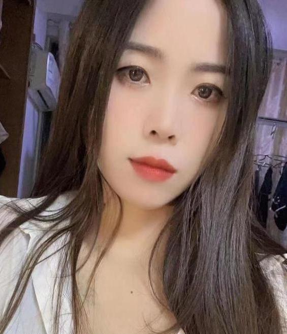洛熙的照片