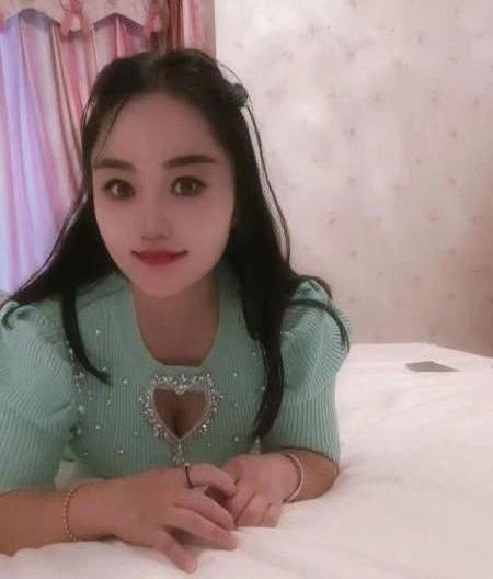 玫瑰爱吃鱼的照片