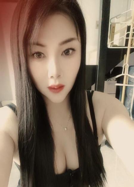 莉莉的照片