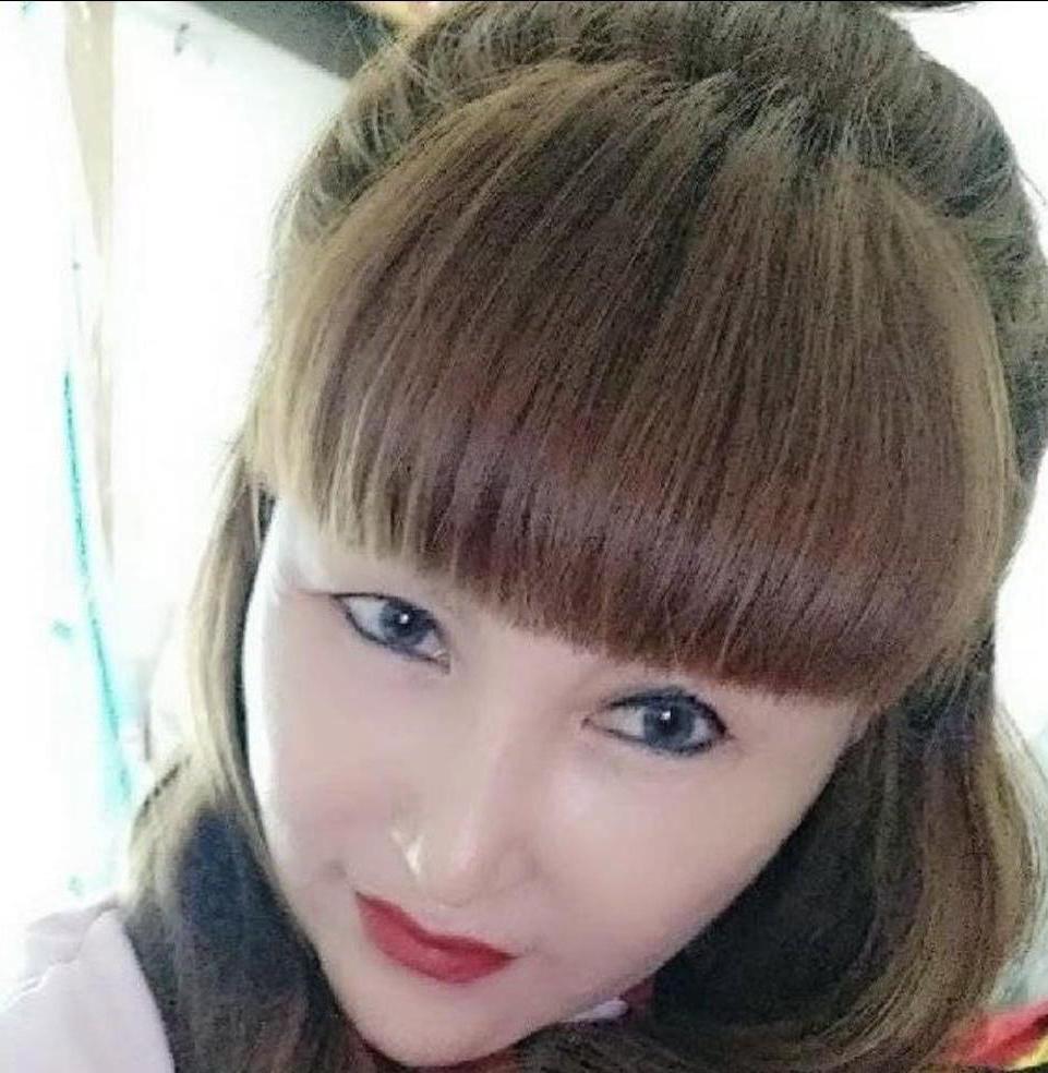 红红的照片