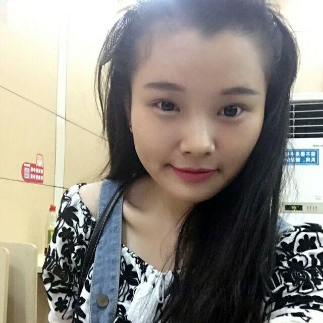 末日之女的照片