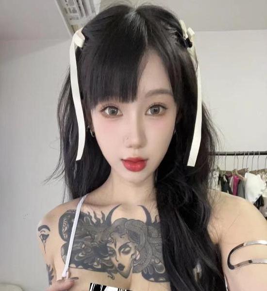 傲娇妹的照片