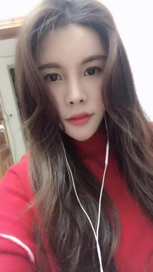 伊然的照片