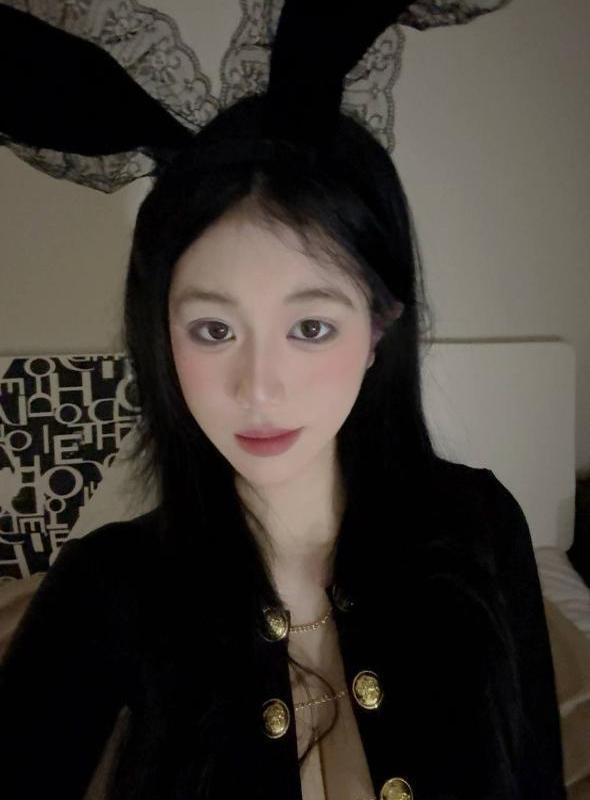 灰灰的照片